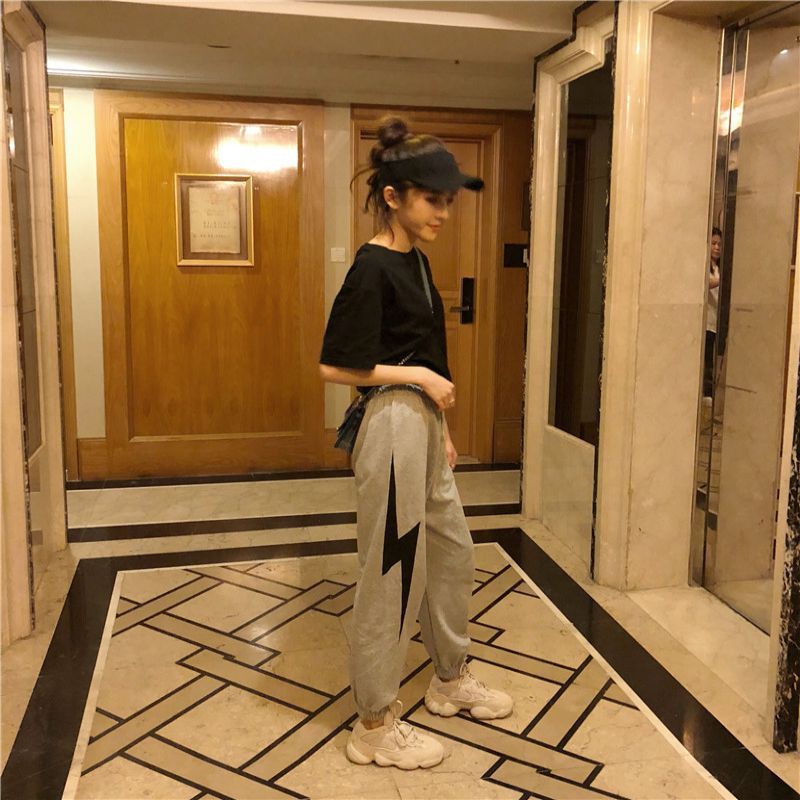 Quần thể thao lưng cao thiết kế dáng rộng thoải mái