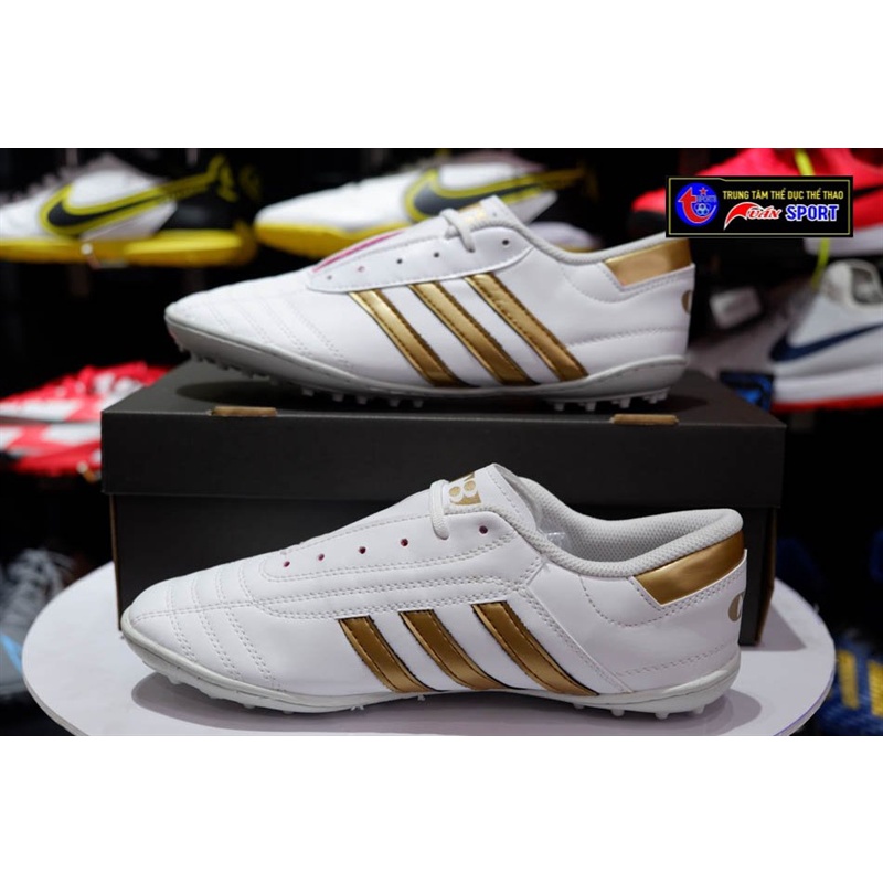 Giày đá bóng 3 SỌC CT3 ĐẾ SU(size39-43)