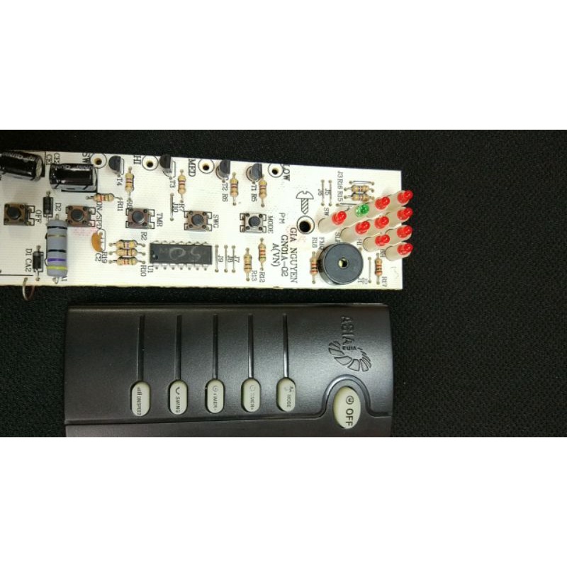 Combo Quạt Asia 16013 Đứng .