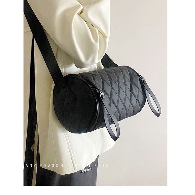 Túi xách nữ hình trụ thời trang đeo vai và đeo chéo màu đen
