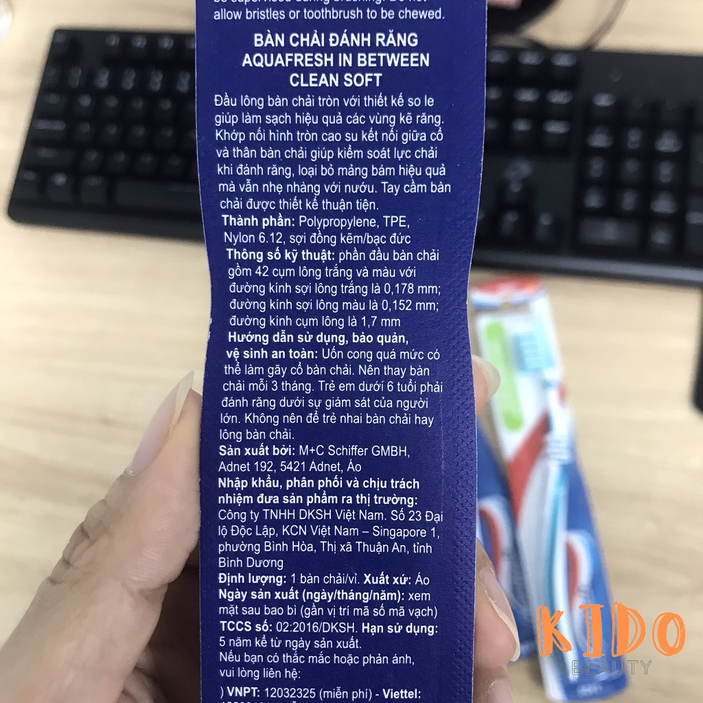 Bàn Chải Đánh Răng Aquafresh In Between Clean Soft