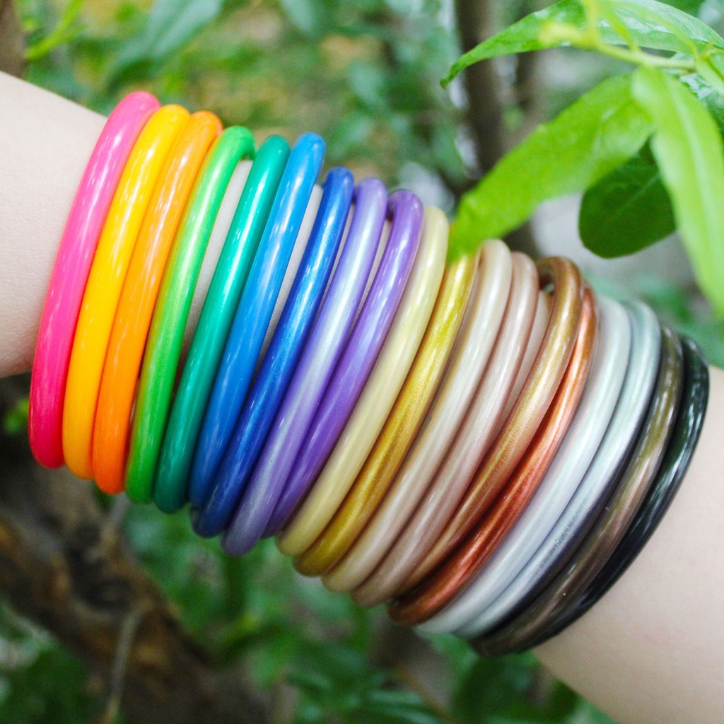 Vòng Tay Nhựa Silicone Đính Lá Vàng Phong Cách Âu Mỹ