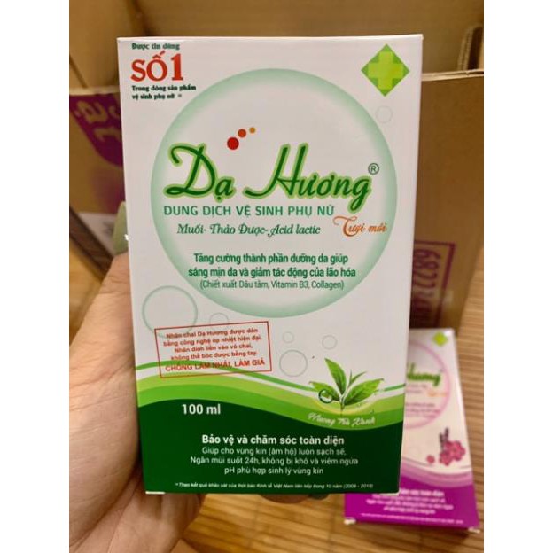 Dung Dịch Vệ Sinh Phụ Nữ Dạ Hương 100ml