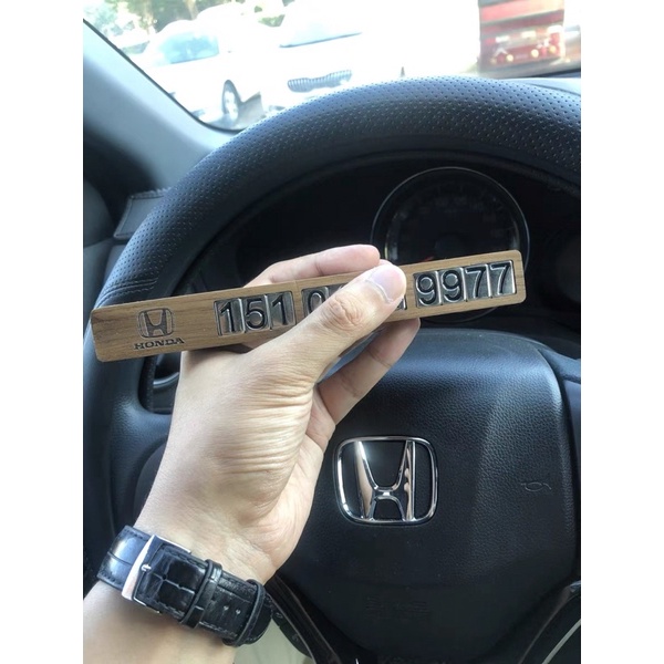 Bảng Gài Số điện Thoại Gỗ Mộc Tự Nhiên Điêu Khắc Logo Theo hãng xe sang trọng