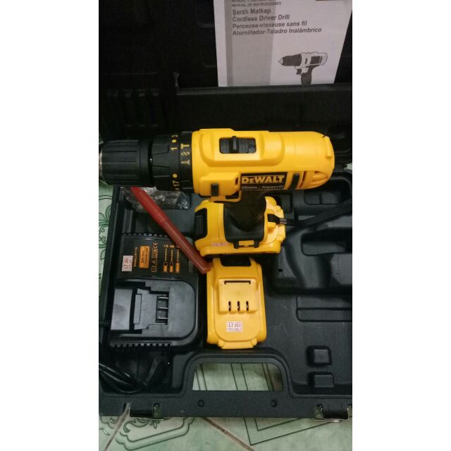 Khoan pin dewalt 24v