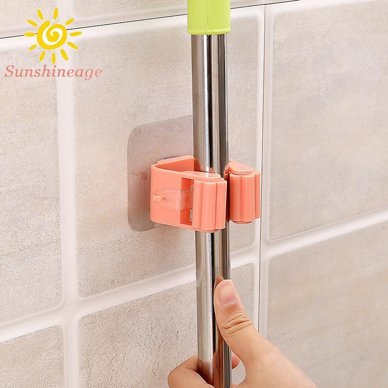 Giá Treo Chổi &amp; Cây Lau Nhà Tiện Lợi