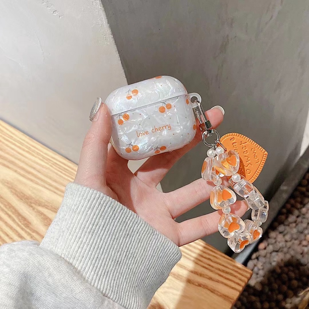 Vỏ Bảo Vệ Hộp Sạc Tai Nghe Bluetooth airpods 1 2 pro 3 Bằng tpu Mềm Gắn Dây Xích Họa Tiết Trái Tim Và Trái Tim Xinh Xắn