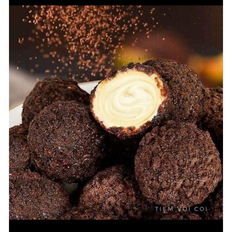 BÁNH SOCOLA VANI TAN CHẢY 3 LỚP