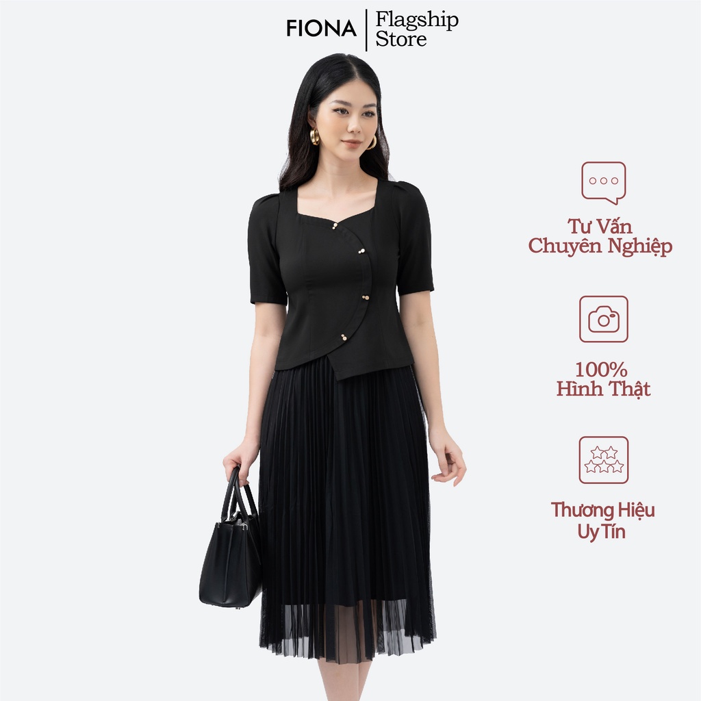 Áo sơ mi nữ cổ vuông, thân trước cách điệu, đính cúc tra FIONA F551310