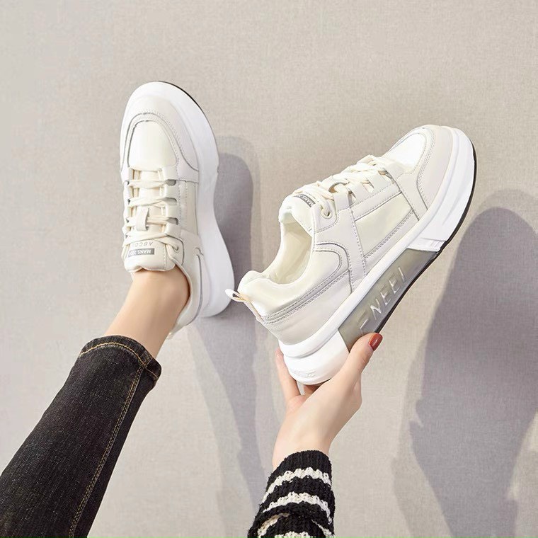 Giày sneaker Unisex kiểu dáng thể thao đế độn 3,5cm Giay Giay06