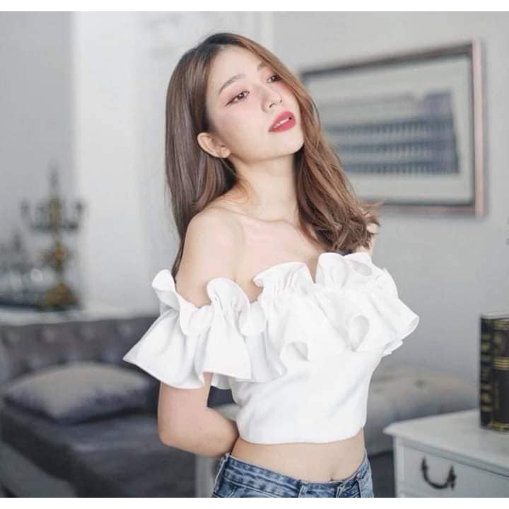 Áo nữ kiểu trễ vai nhún bèo freesize màu trắng và đen  MSA261