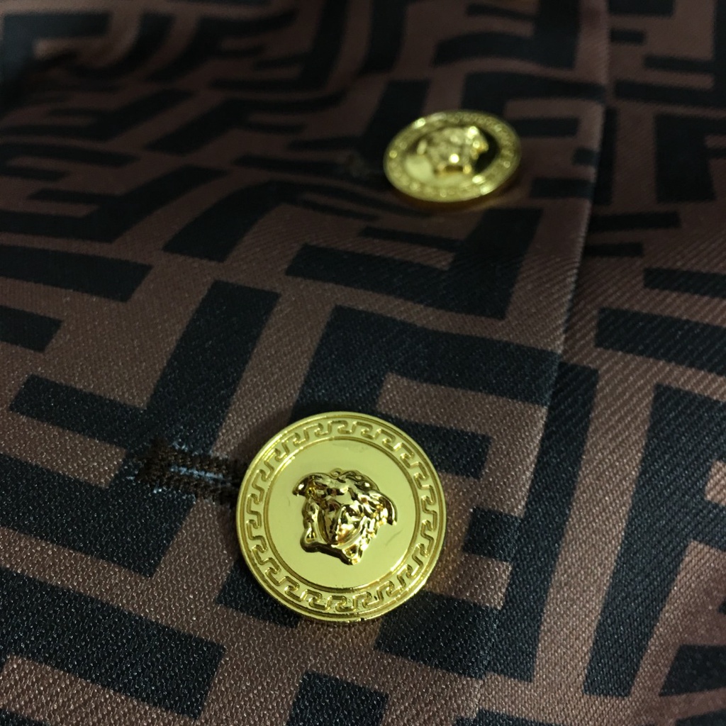 Áo khoác trench coat nữ thời trang cao cấp Fendi FD x Versace họa tiết Oblique