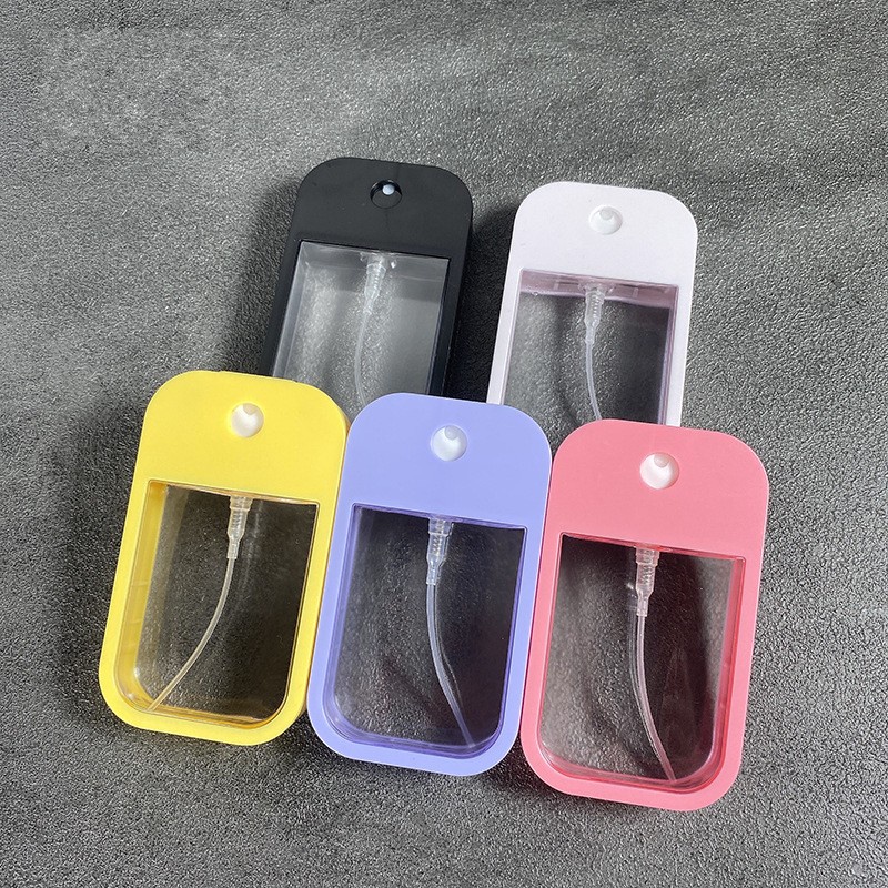 Bình Xịt Bằng silicone Màu Kẹo Kèm Móc Tiện Dụng