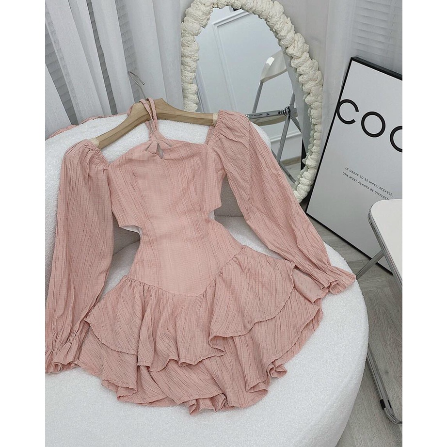 Đầm yếm ngắn màu hồng siêu xinh