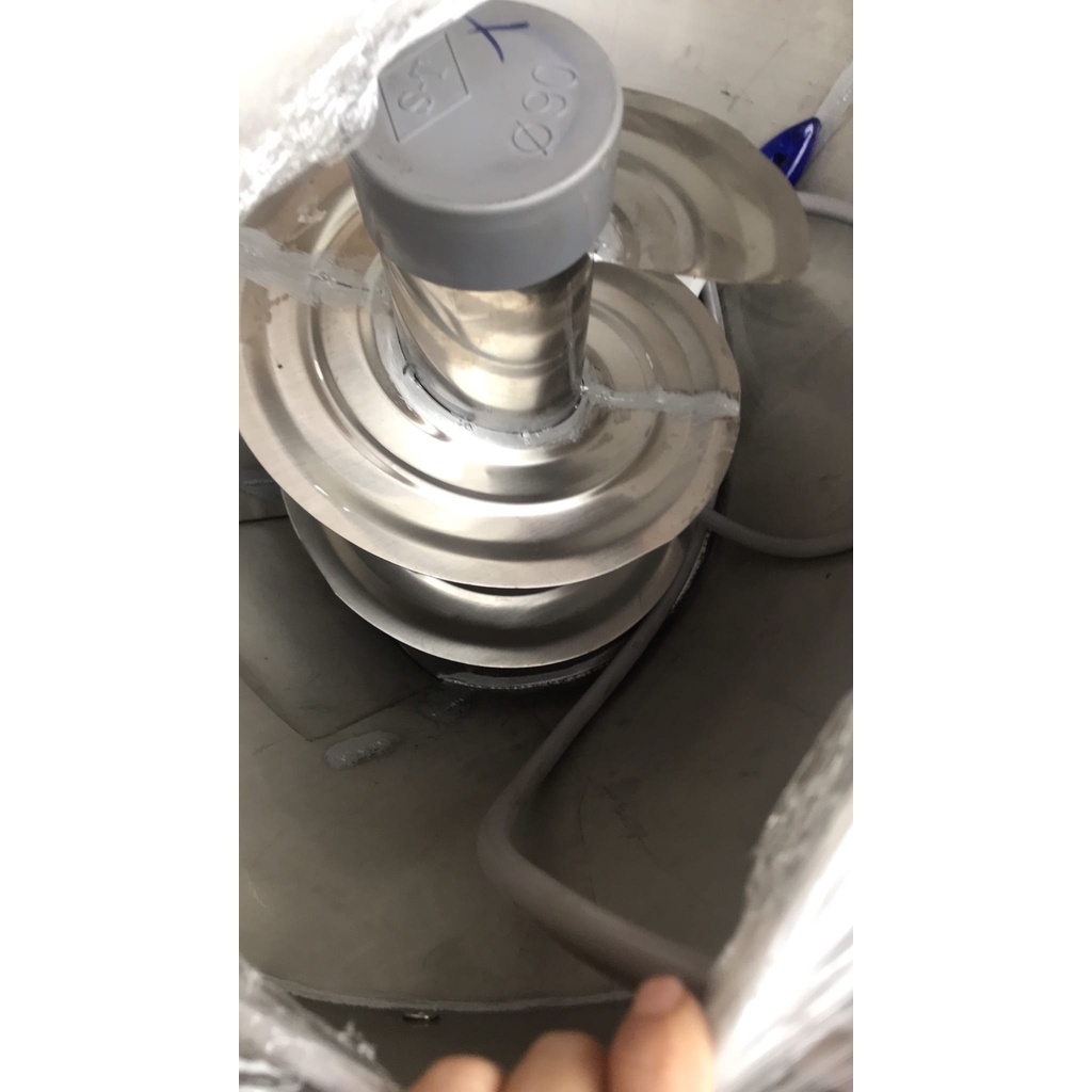 Máy Trộn Thức Ăn Nuôi Tôm Công Nghiệp INOT Đa Năng Loại Tốt