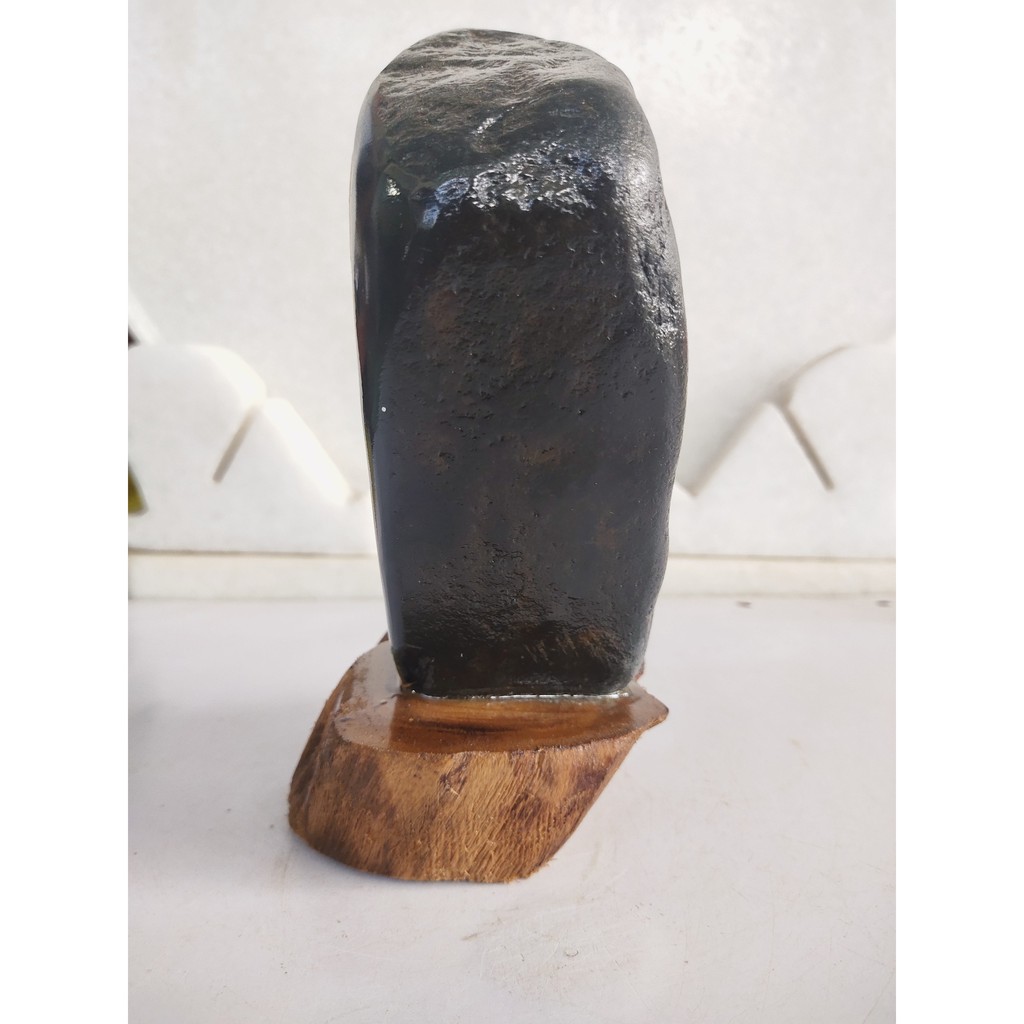 Thư pháp trên nền đá đen tuyền 💯 tự nhiên. (KL: 2kg, C: 20cm, R: 11cm), Khắc chữ thư pháp theo yêu cầu của khách hàng
