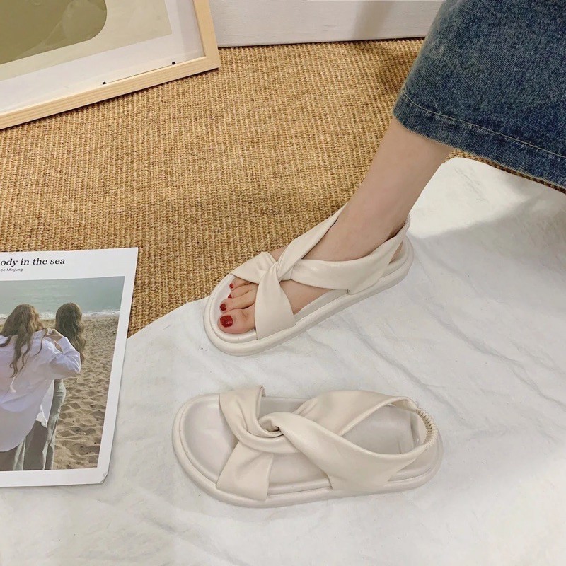 Sandal vạt chéo đơn giản đế dày ulzzang