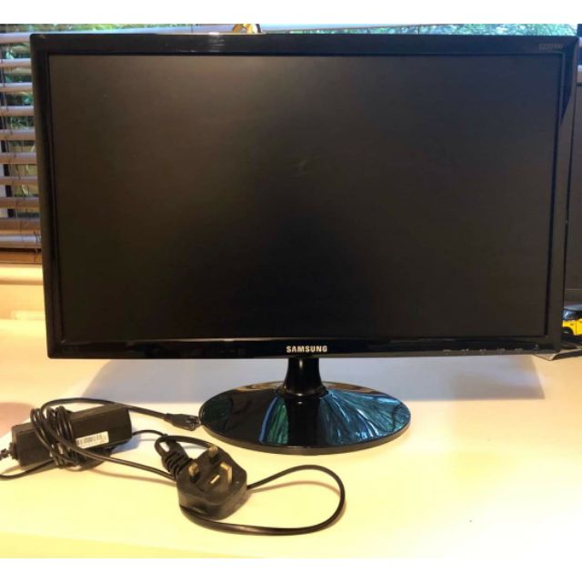 Màn hình SAMSUNG 22 INCH LED FULL HD CÓ HDMI