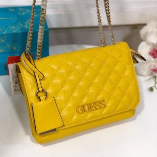 Túi Guess xịn xò