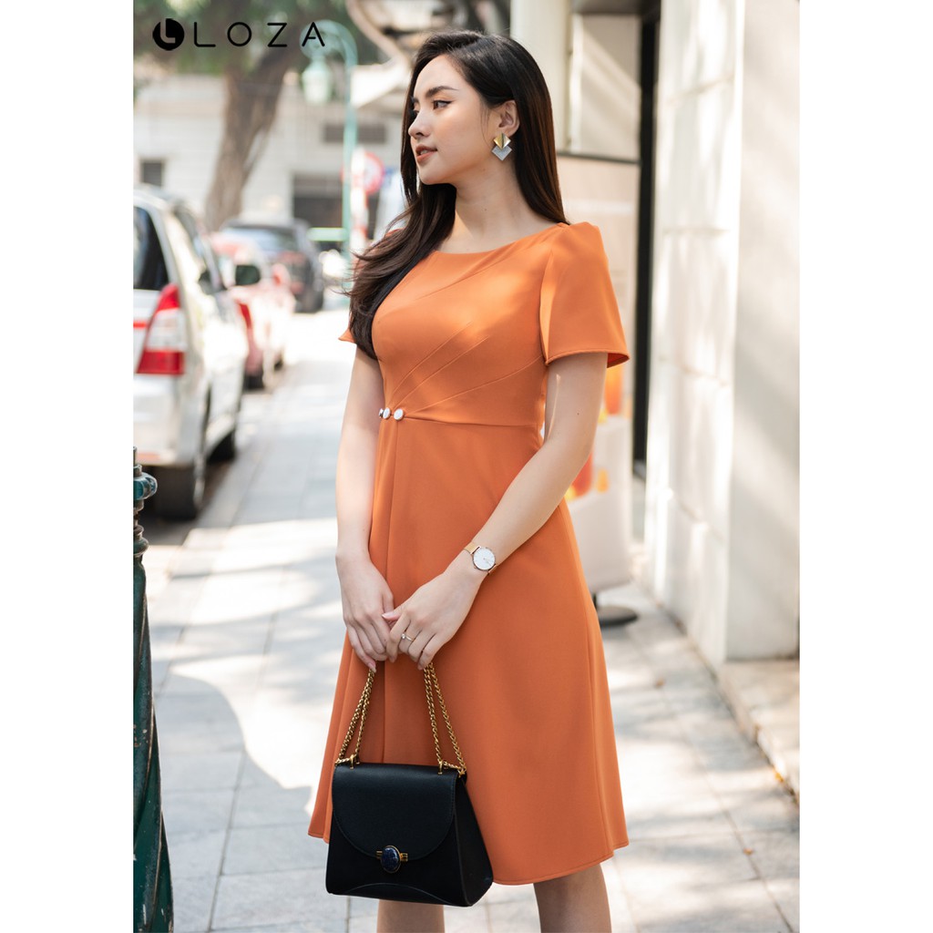 [Mã FASHIONMALLT4 giảm 15% đơn 150k] Đầm xòe LOZA eo đính ngọc - LD01115