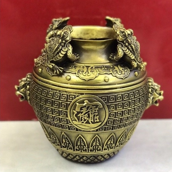 Hũ Cóc Vàng Loại Đẹp Cỡ Đại Chiêu Tài Hút Tài Lộc Vật Phẩm Phong Thủy bằng đồng