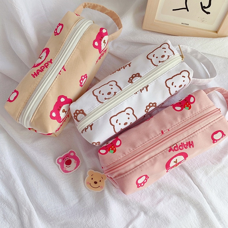 Túi đựng bút viết mỹ phẩm họa tiết Gấu Dâu Lotso , Gấu Pooth xinh xắn 🐻