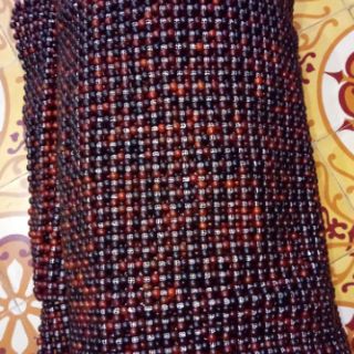 Chiếu hạt gỗ trắc