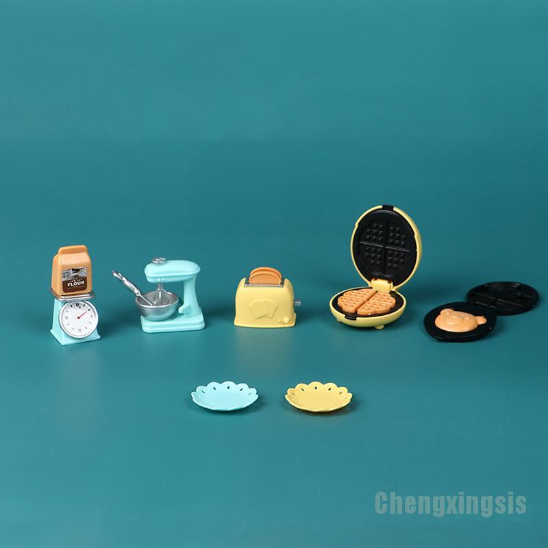 Set Cân Điện Tử Mini Tỉ Lệ 1 / 12 Dùng Để Trang Trí Nhà Búp Bê