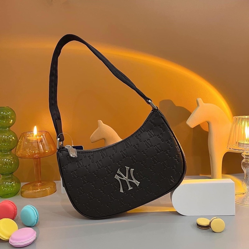 Túi mlb kẹp nách