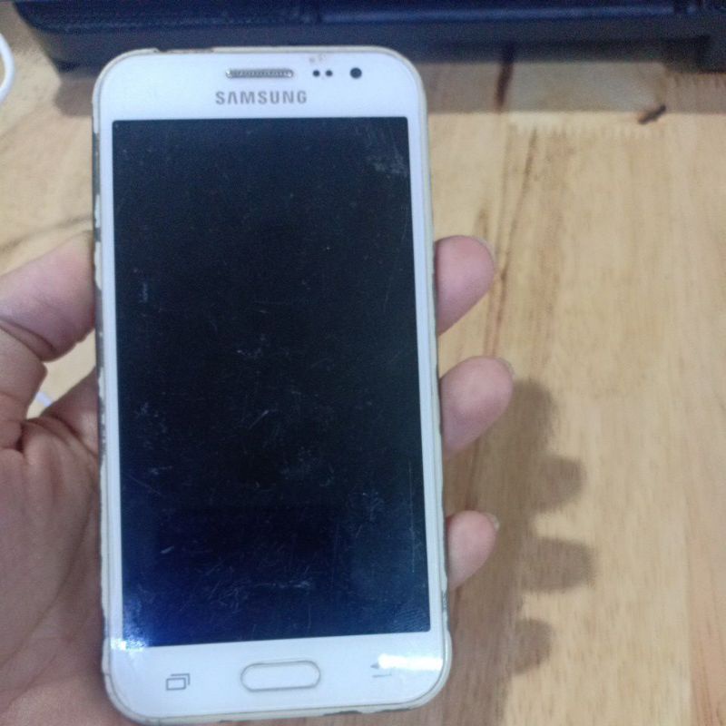 Xác điện thoại samsung j200 hư màn hình