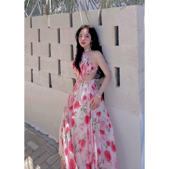 ĐẦM MAXI YẾM KHOÉT EO CỘT DÂY LƯNG HOẠ TIẾT HOA HỒNG (hình sàn thật)