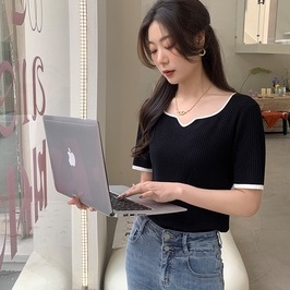 Áo Dệt Kim Ngắn Tay Cổ Vuông Màu Sắc Tương Phản Thời Trang