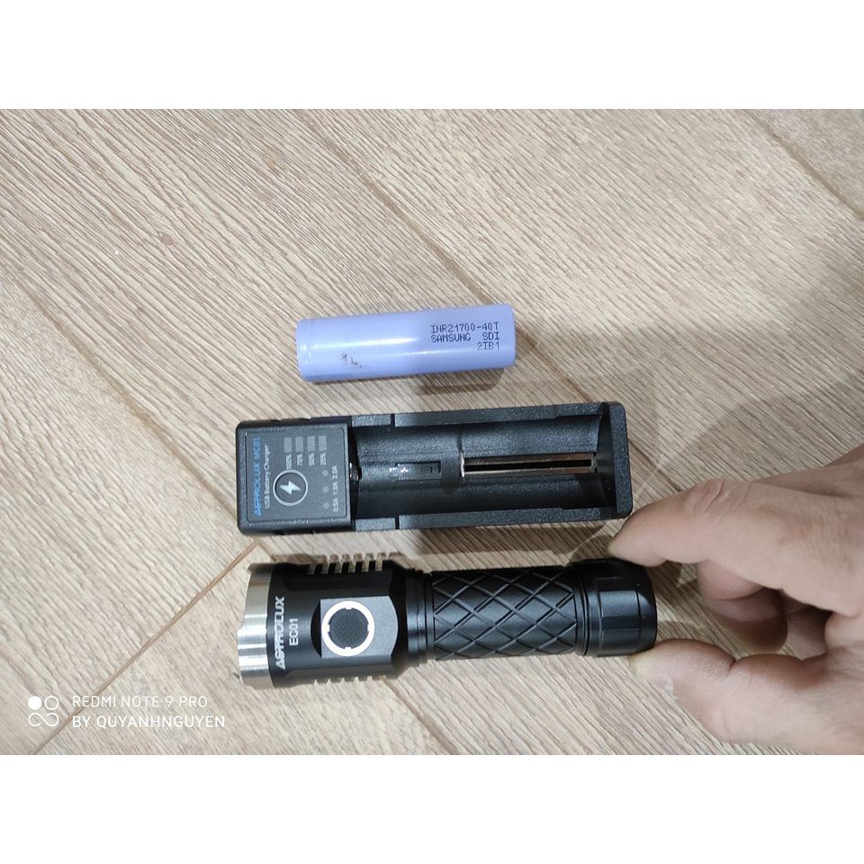 Đèn pin Astrolux EC01