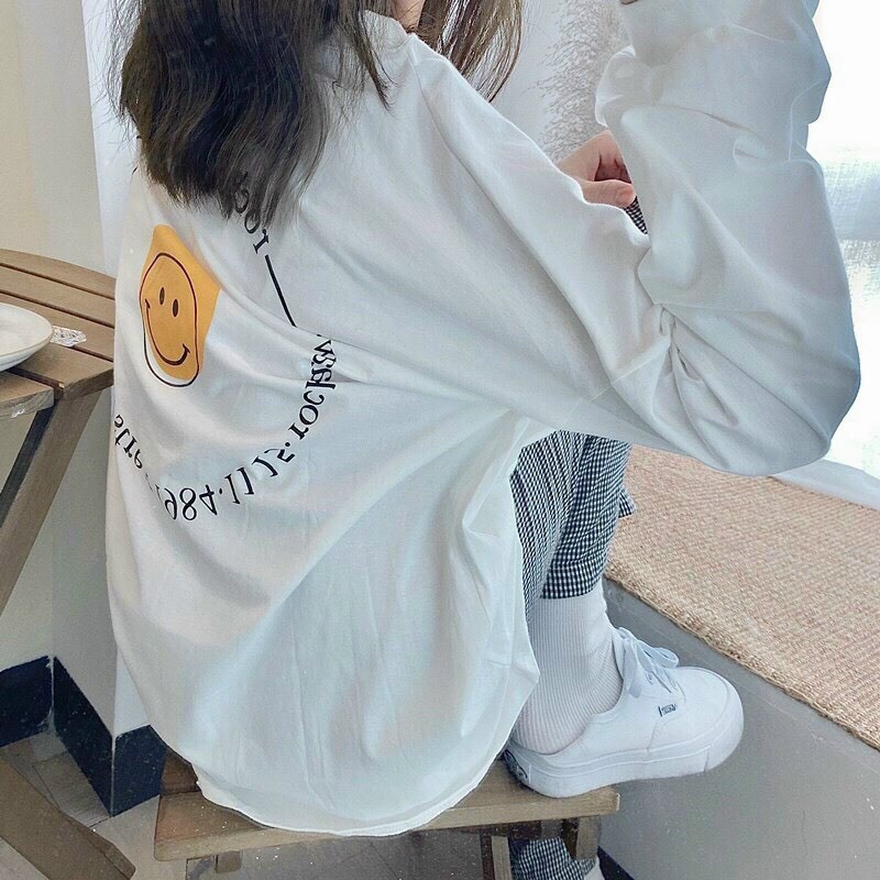 SMILE sweater - 22.Lystore