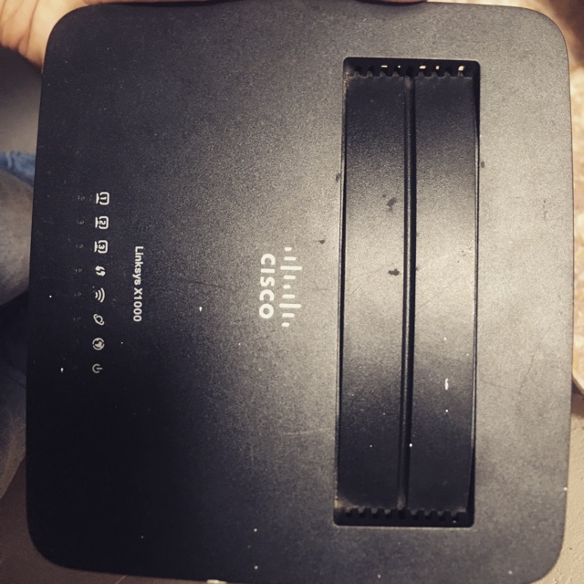 Router wifi linksys x1000 đã qua sử dụng