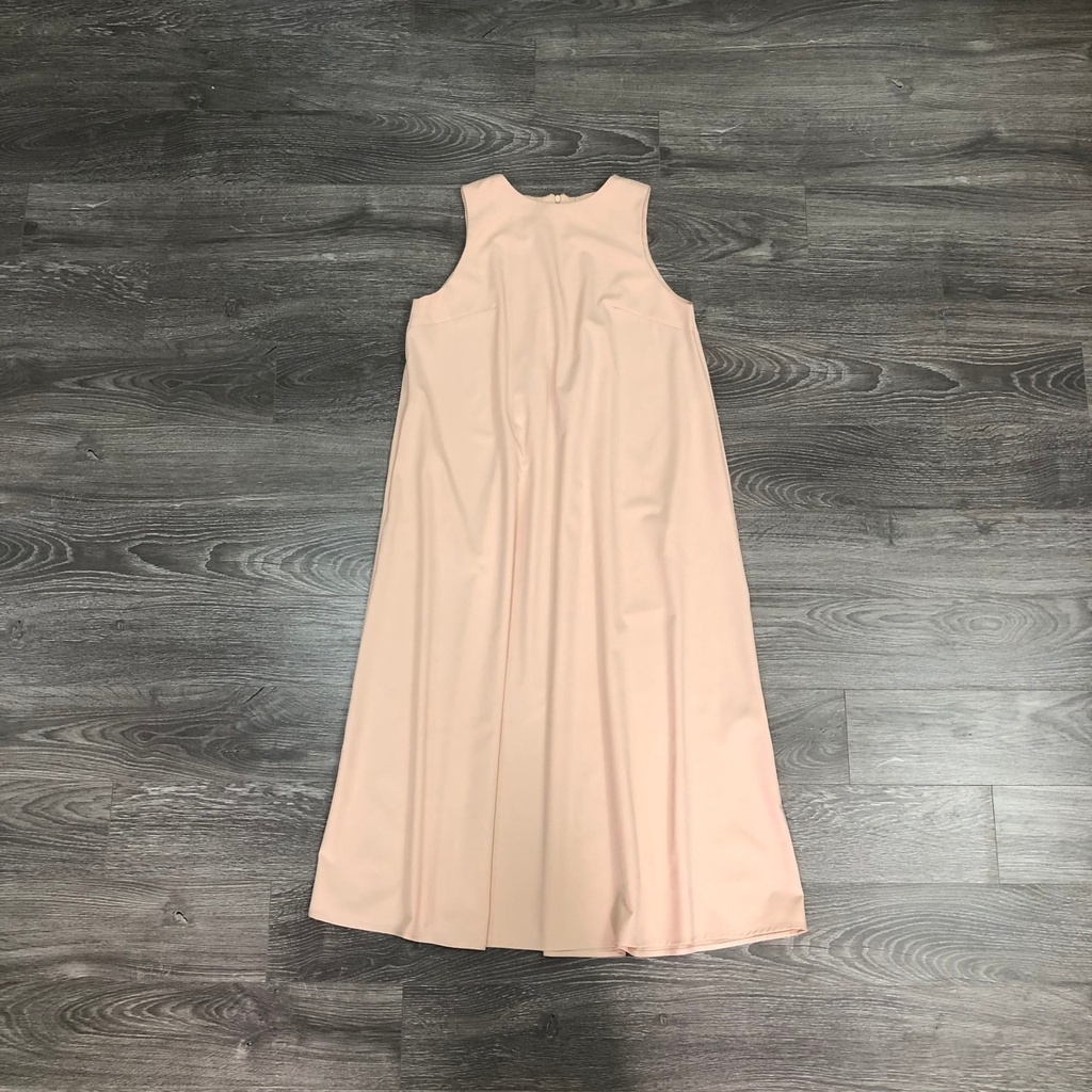 Đầm H@BBS sát nách xếp ly sau 2M