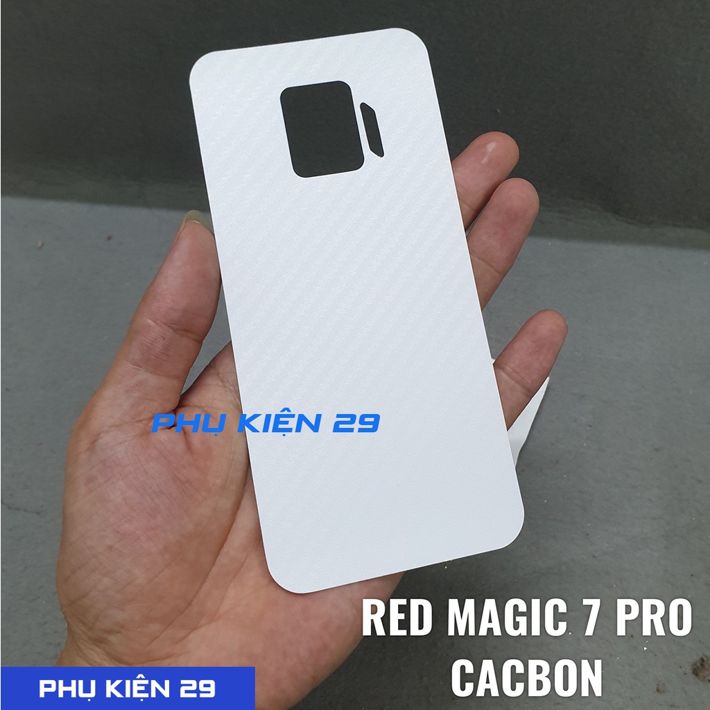 Combo dán lưng 3D chống xước vân Cacbon, dán kính camera