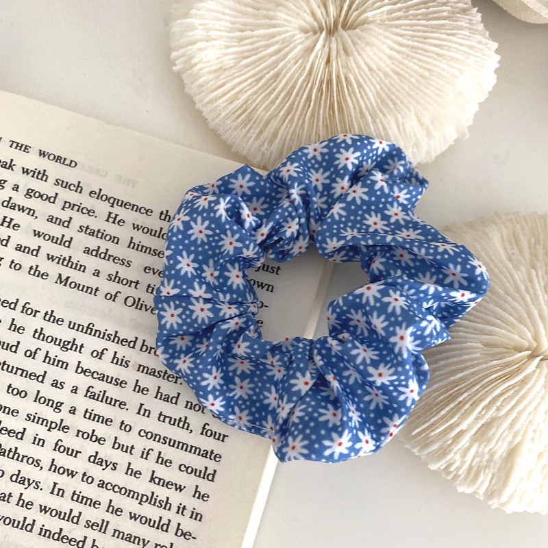 Scrunchies Dây Cột Tóc Hoa Cúc Cao Cấp Màu Xanh Chuẩn Nét