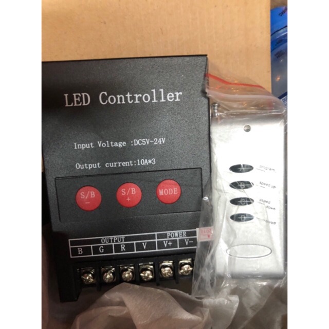 DEAL HOT - Bộ điều khiển màu và chế độ Led controller 30A.