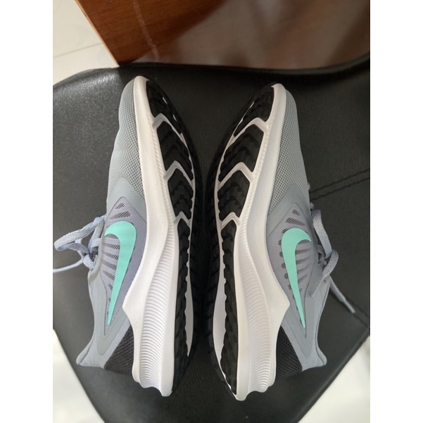 Giày nike air chính hãng mới toanh