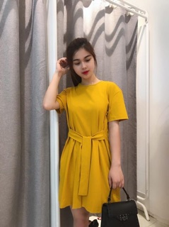 Váy buộc eo