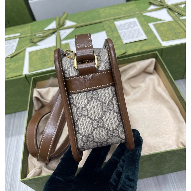 Túi xách Gucci size 22cm