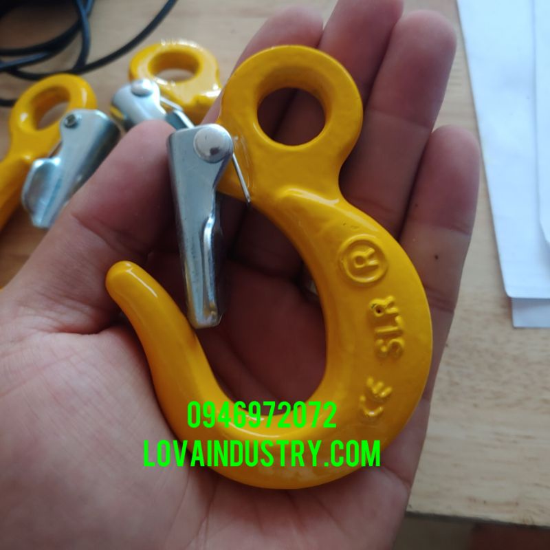 Móc cẩu 1,5 tấn có lưỡi gà an toàn