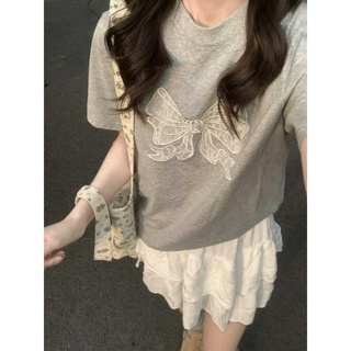 Nơ Màu Xám Thêu Vai Phải Áo Thun Nữ Mùa Hè Rời Giảm Béo Nặng Cotton Nửa Tay