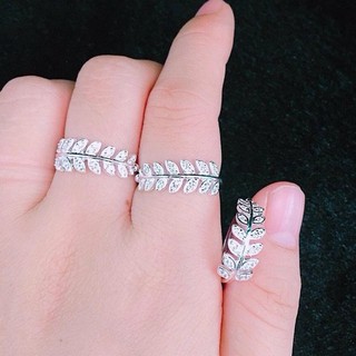 Nhẫn Lá Bạc Ta Đính Đá Cực Cute