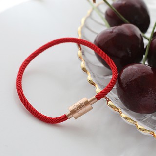 Vòng Tay Chỉ Đỏ Khóa Titanium Đúc Nano Không Phai Màu-Hàng không phai màu khi sử dụng tắm rửa thoải mái