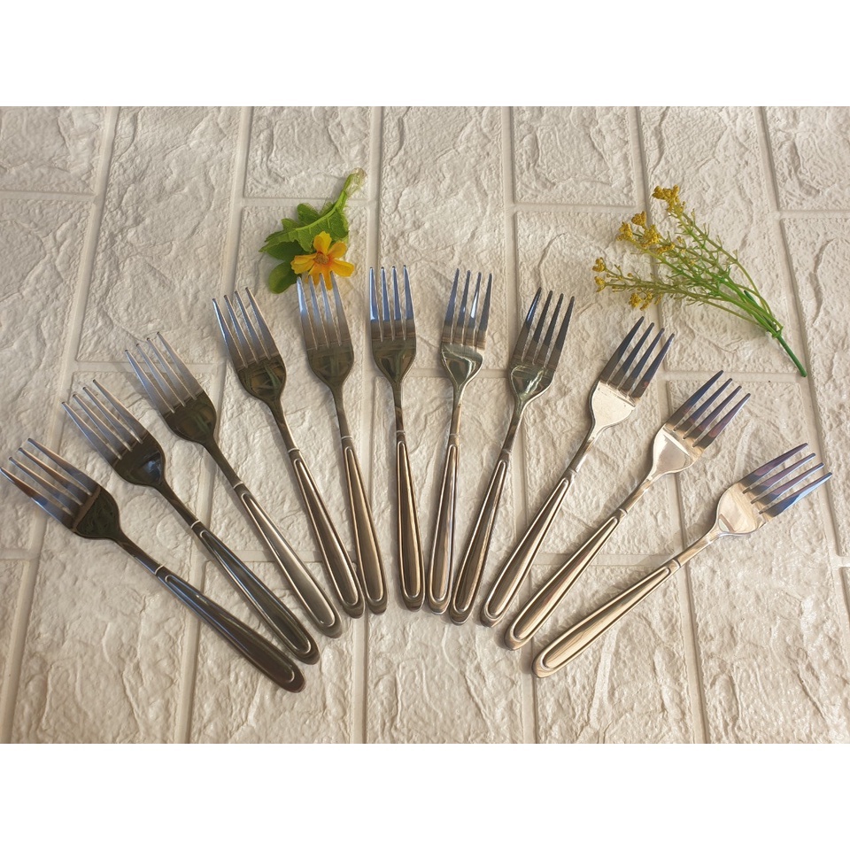 Dĩa Ăn Piza, Hoa Quả, Mì Ý, Inox 304 Dày Dặn, Sáng Bóng Loại To 4 Răng KT: 18x2.5cm (ảnh thật)