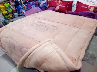 Chăn đại hàn thêu lạc đà 4,5 kg