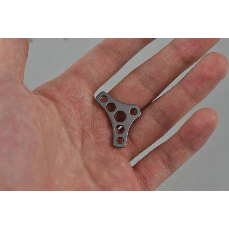 Ring Titanium-Móc chia