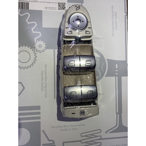 Cụm công tắc zin tháo xe ! lắp vừa cho mercedes-benz C GLC E ! mọi người cần mua mạch lẻ xin inbox